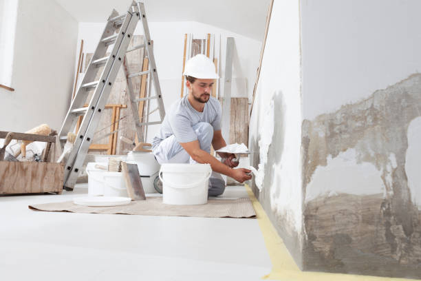 Best Trim and Molding Painting  in Peachtree Corners, GA